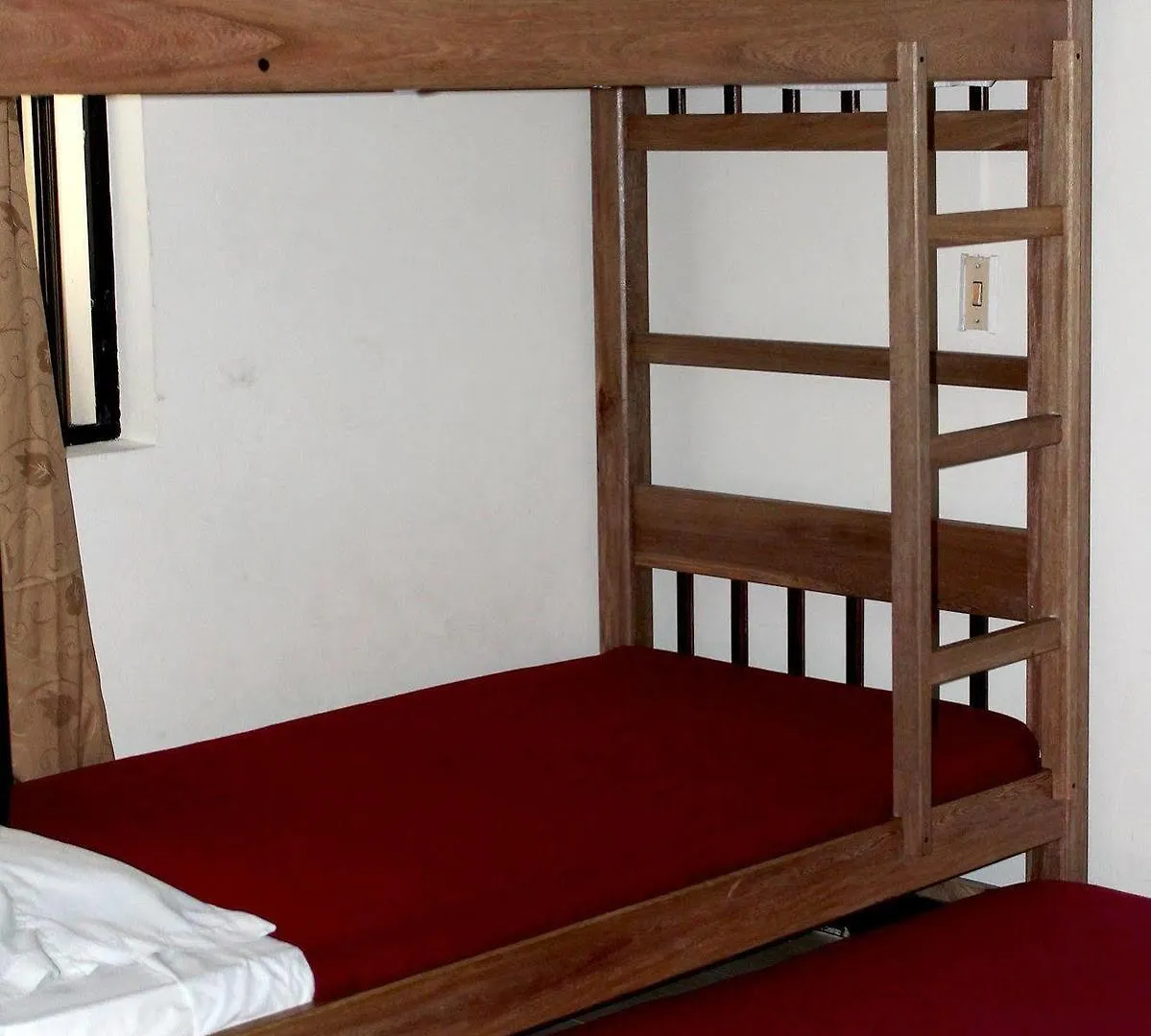 Hostel Relax 10 Medellin