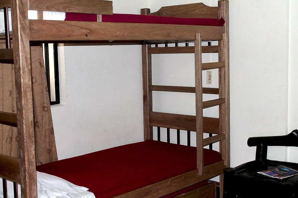 Hostel Relax 10 麦德林