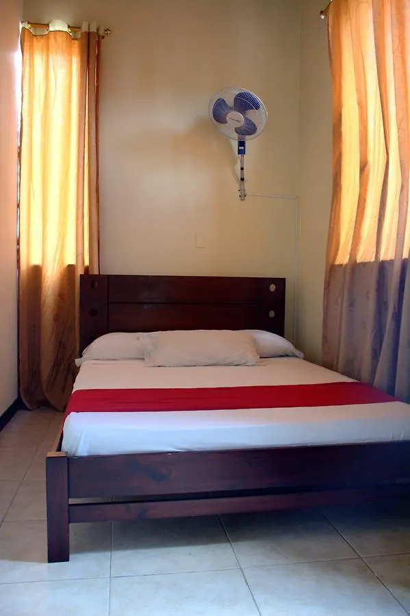 Hostel Relax 10 麦德林
