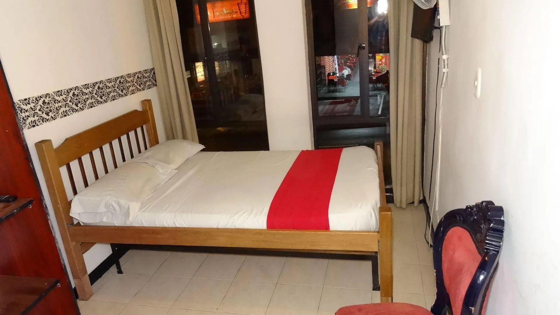 Hostel Relax 10 麦德林 0*,