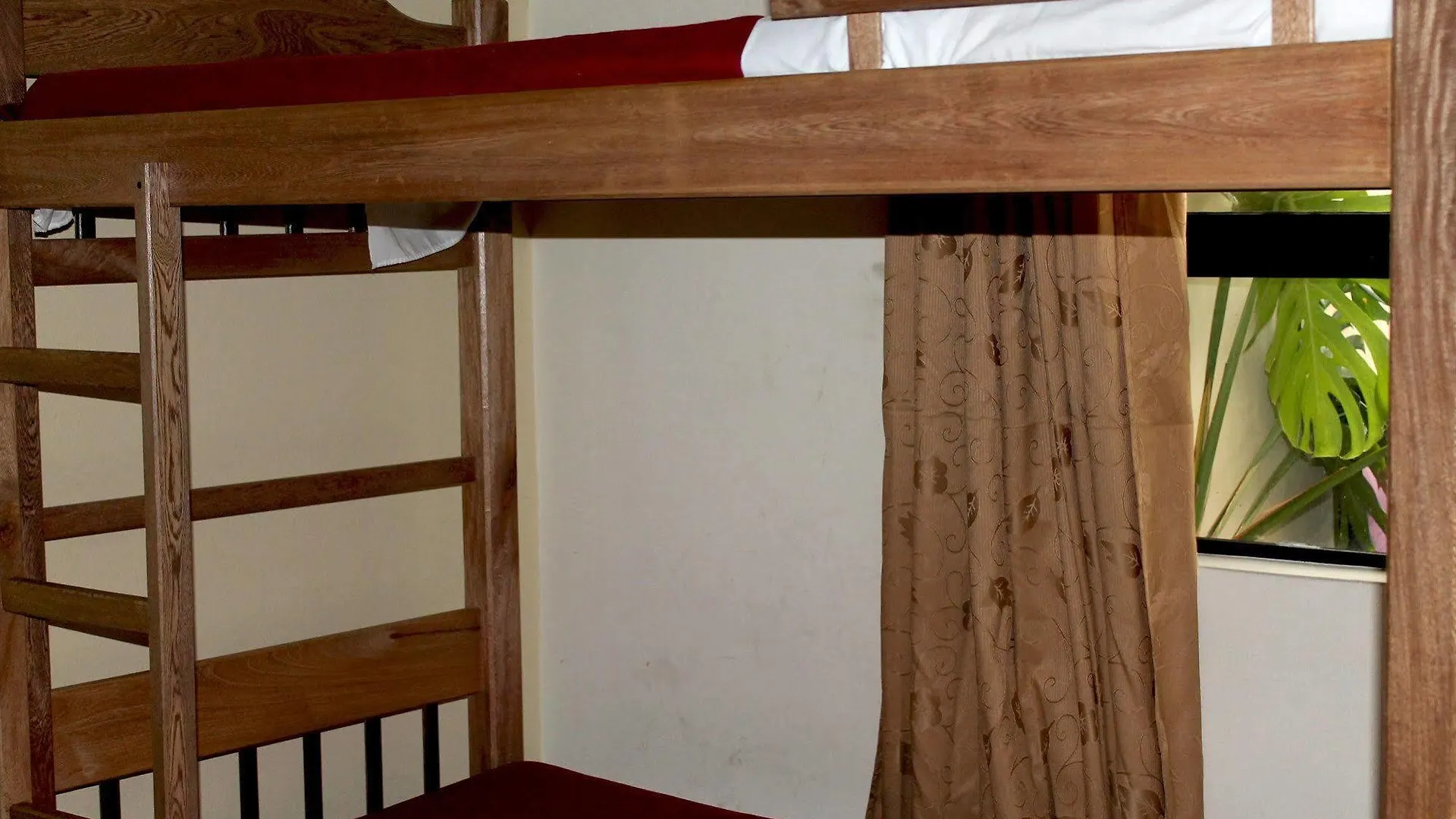 Hostel Relax 10 麦德林 0*,
